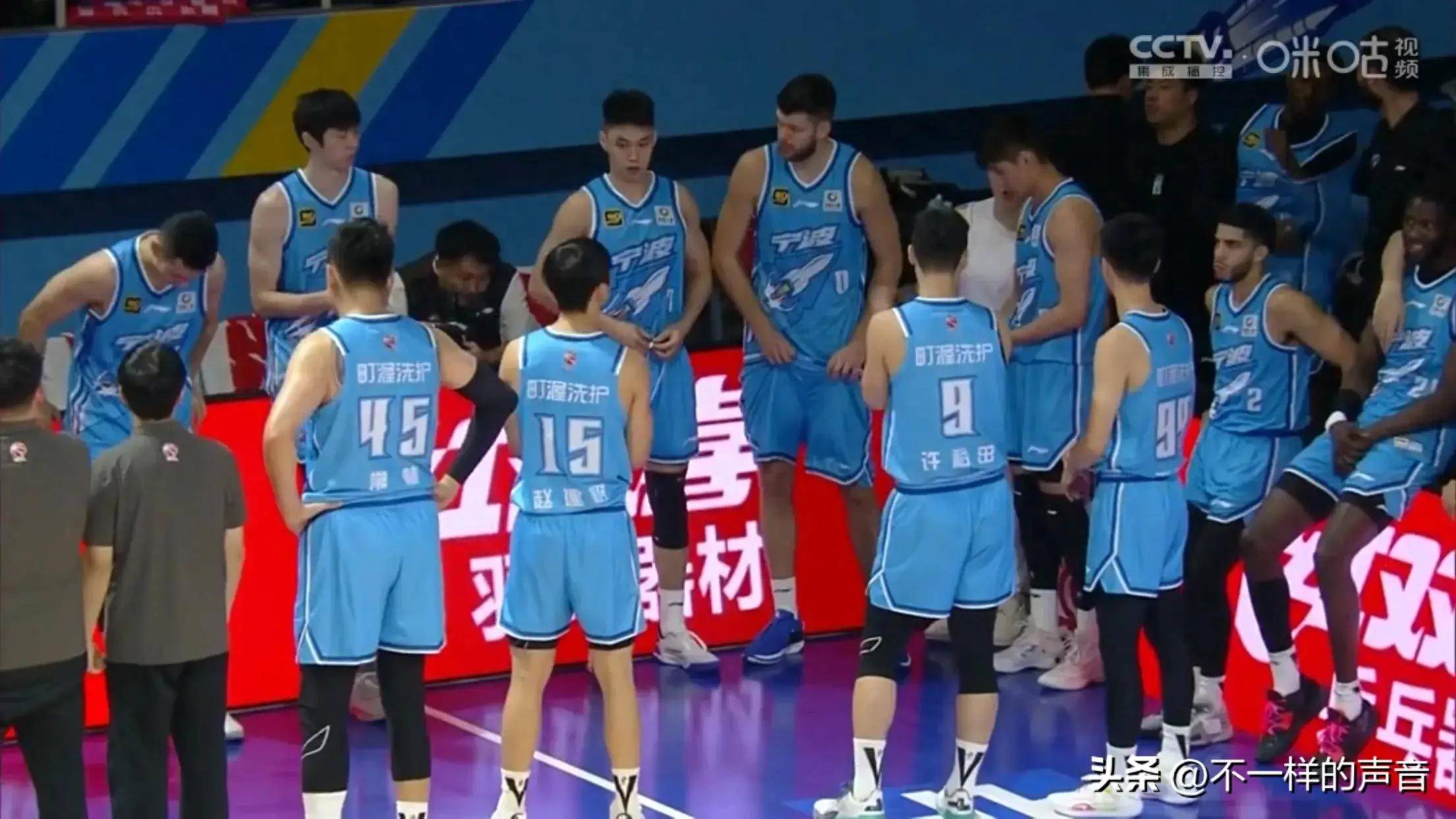 内蒙古队战胜浙江男篮，实力亮眼